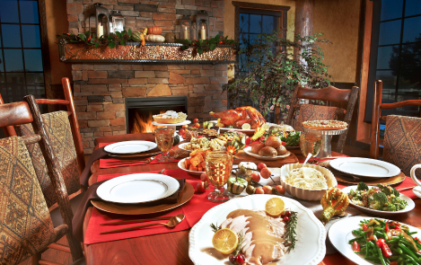 Thanksgiving Dinner Table